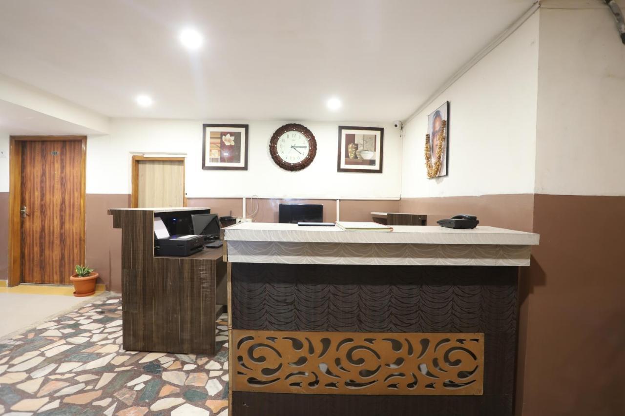 Hotel Deendayal Korba Экстерьер фото