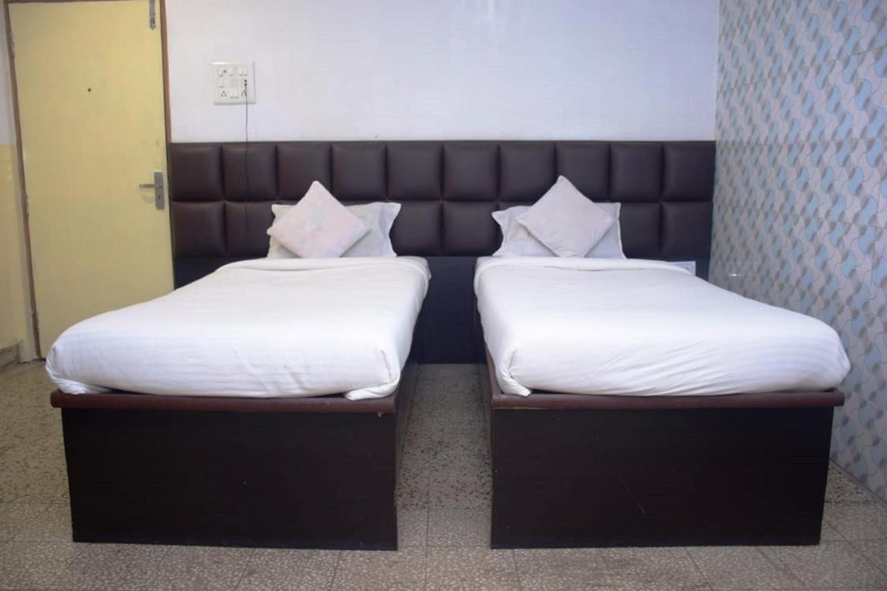 Hotel Deendayal Korba Экстерьер фото