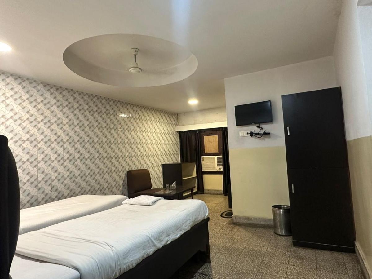 Hotel Deendayal Korba Экстерьер фото